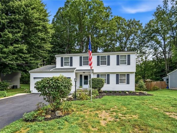 7858 Glen Oaks Drive NE, Warren, OH 44484