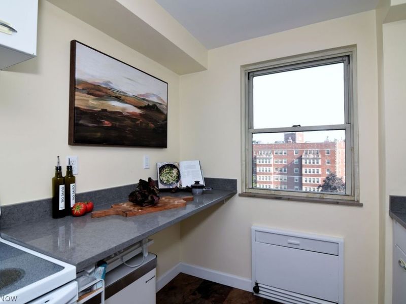 13900 Shaker Boulevard, Unit 712, Cleveland, OH 44120 Photo 15