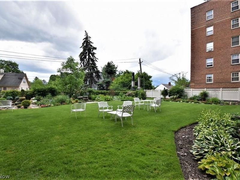 13900 Shaker Boulevard, Unit 712, Cleveland, OH 44120 Photo 35