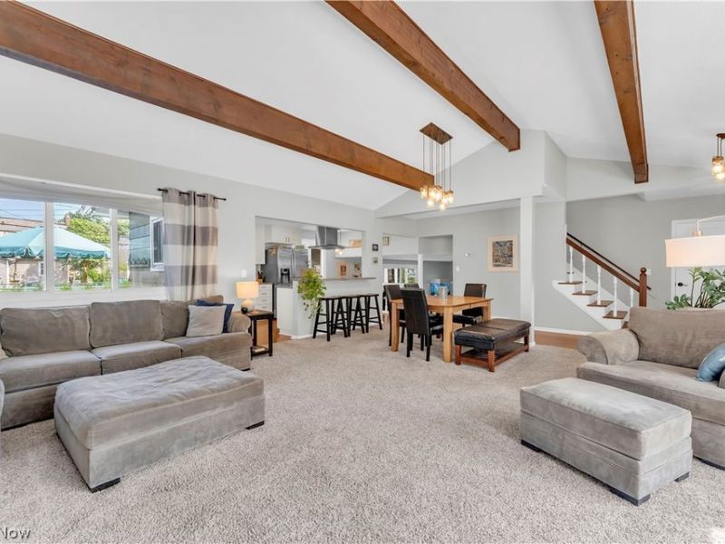 6027 Park Ridge Drive, North Olmsted, OH 44070 Photo 6