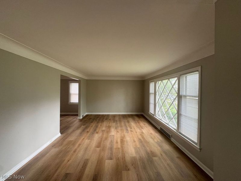 University Heights, OH 44118 Photo 2