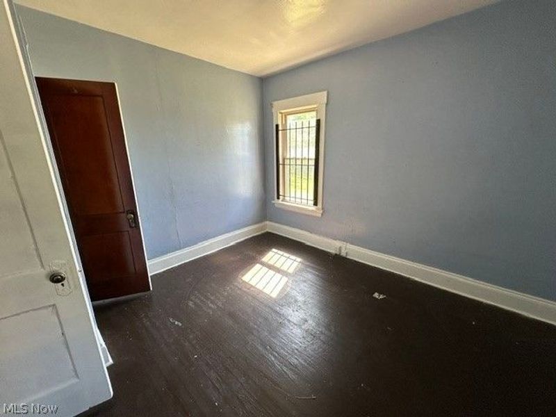 798 Wayside Road, Cleveland, OH 44110 Photo 4