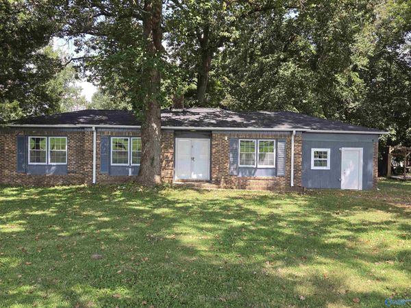 850 Ollie Howard Road, New Market, AL 35761