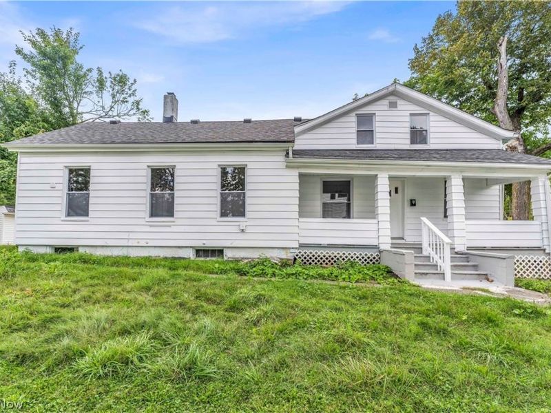 80 Egbert Road, Unit 1, Bedford, OH 44146 Photo 1
