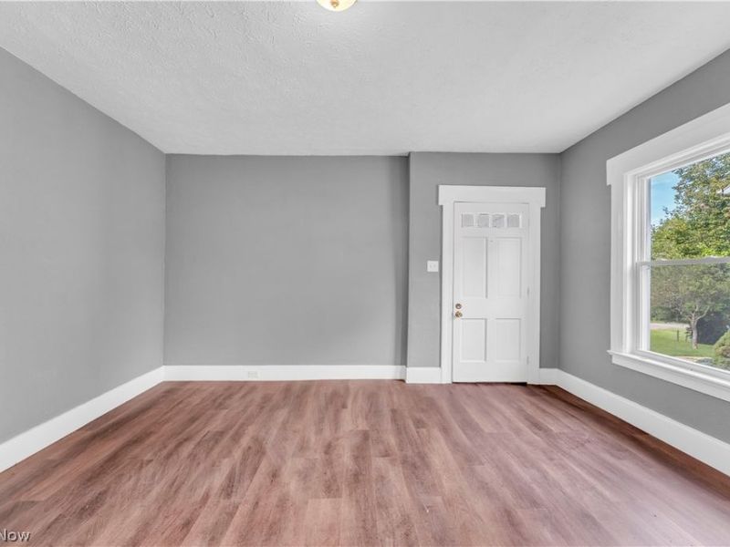 80 Egbert Road, Unit 2, Bedford, OH 44146 Photo 4