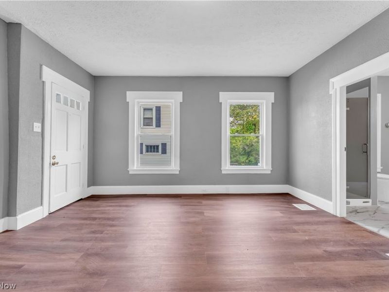80 Egbert Road, Unit 2, Bedford, OH 44146 Photo 5