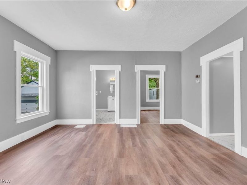 80 Egbert Road, Unit 2, Bedford, OH 44146 Photo 6