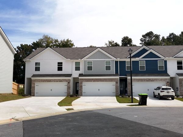 5428 Biltmore Drive, Atlanta, GA 30349