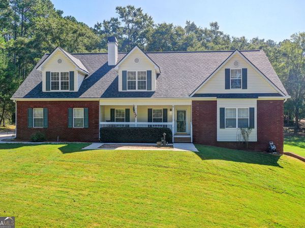 12 Dry Pond Rd, Covington, GA 30016