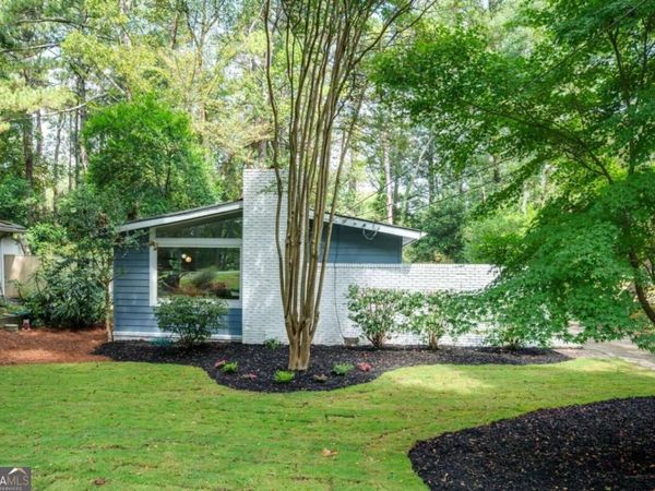 2672 Brook Park Way, Doraville, GA 30340
