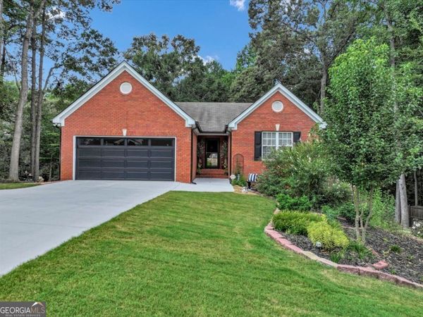 203 Jackson Park Drive, Hoschton, GA 30548