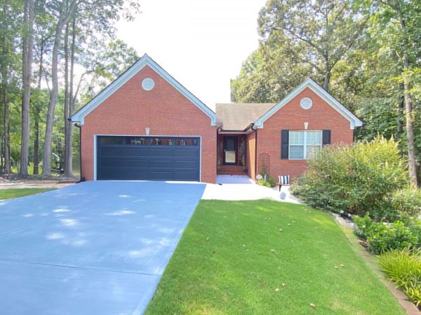 203 Jackson Park Drive, Hoschton, GA 30548