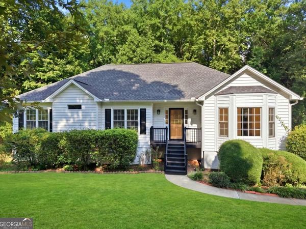 567 Leah Drive, Powder Springs, GA 30127