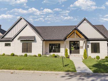 1433 Clubhouse Lane, Mt Sterling, KY 40353