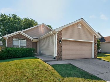 108 Richfields Avenue, Georgetown, KY 40324