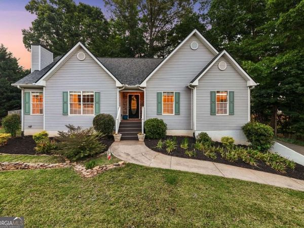 1086 Fieldstone Drive, Canton, GA 30114