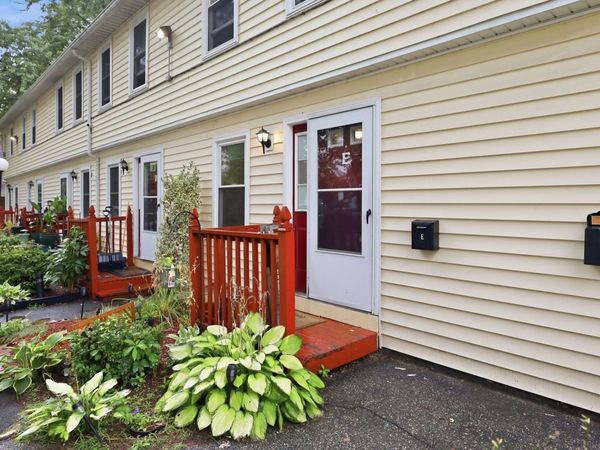 30 Clayton St, Unit E, Springfield, MA 01107