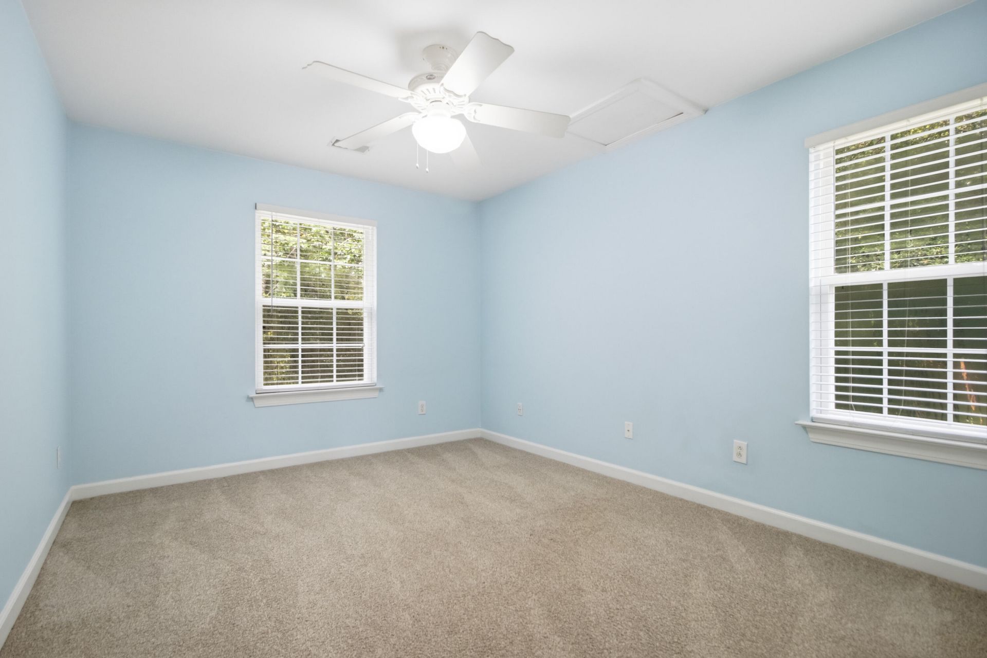 1611} Camfield Lane Photo 36