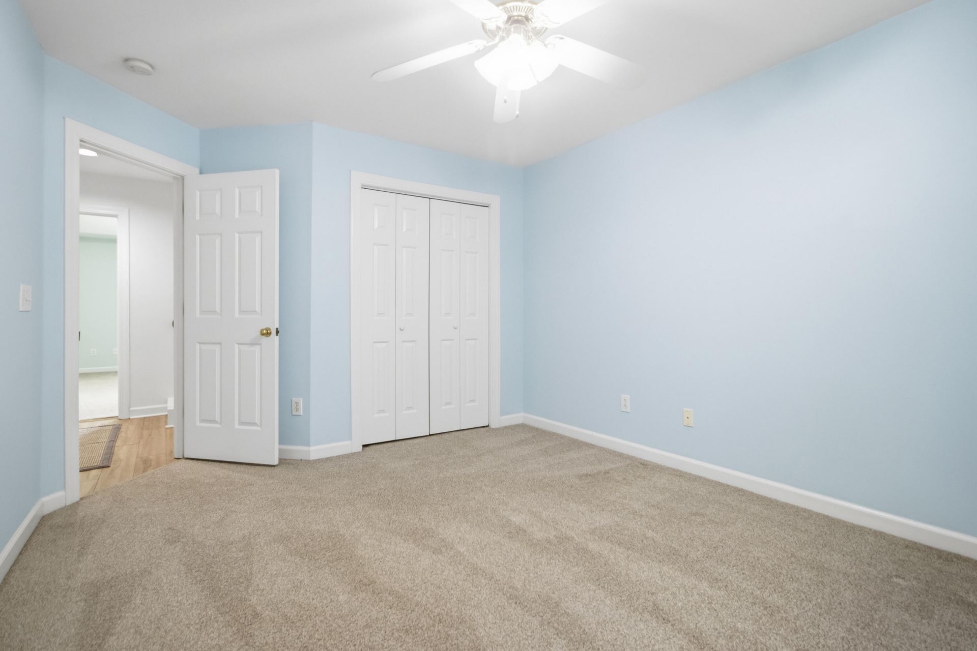 1611} Camfield Lane Photo 40