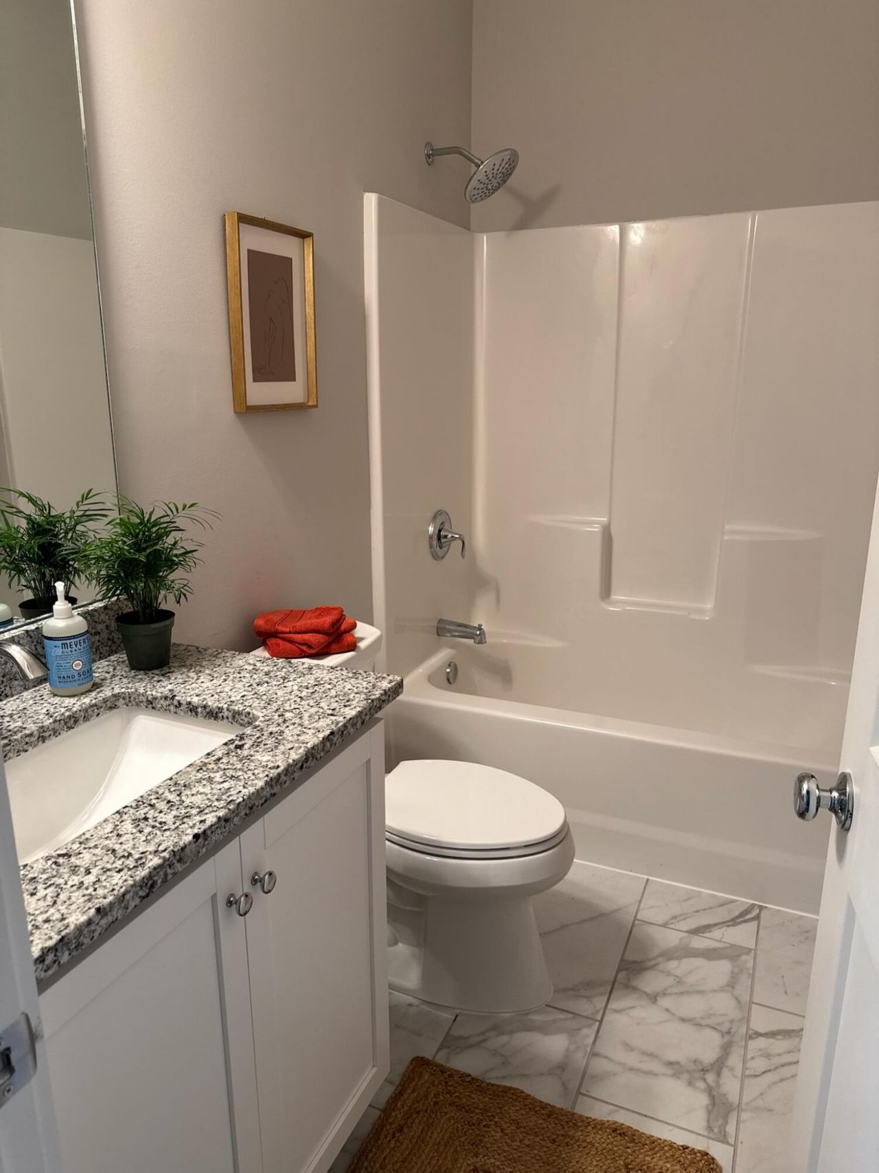 1023 Nottingham Drive Photo 7