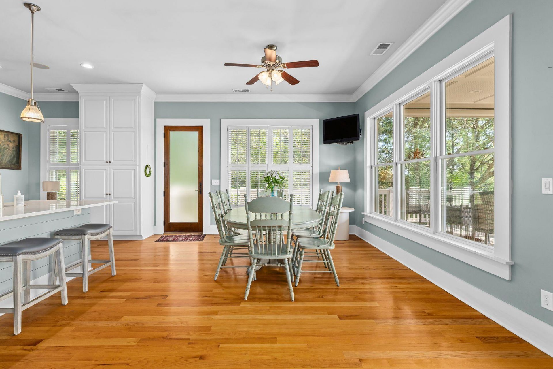 4660 Cedar Island Court Photo 26