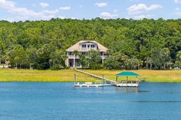 4660 Cedar Island Court photo 4