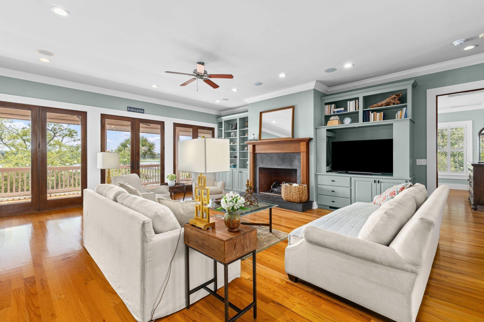 4660 Cedar Island Court Photo 7