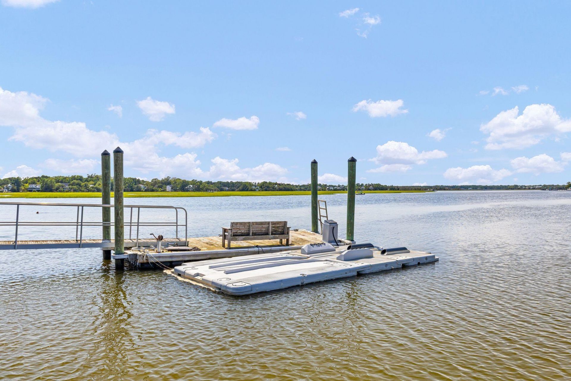 4660 Cedar Island Court Photo 71