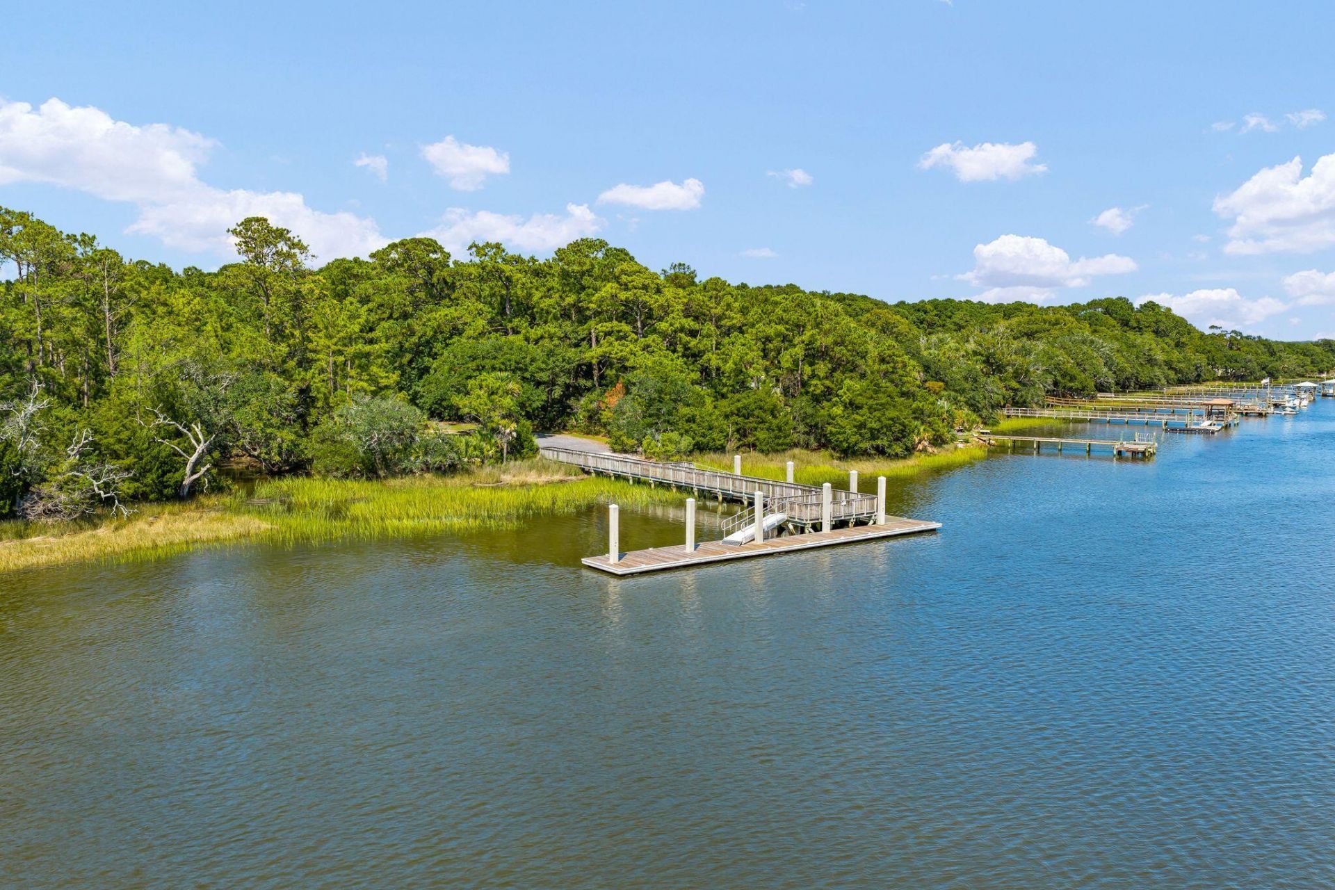 4660 Cedar Island Court Photo 82