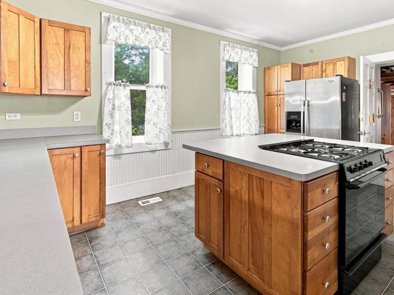 650 County Road 97, Fremont, OH 43420 Photo 8