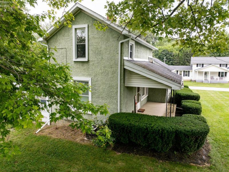 1374 Tiffin Road, Fremont, OH 43420 Photo 2