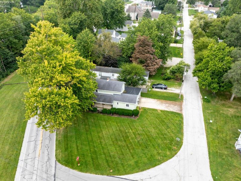 1374 Tiffin Road, Fremont, OH 43420 Photo 22