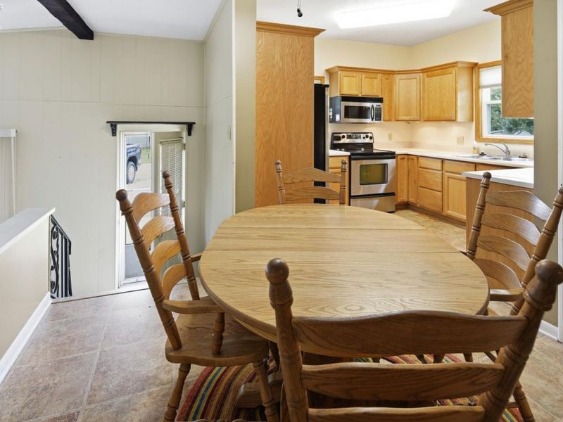 1374 Tiffin Road, Fremont, OH 43420 Photo 7