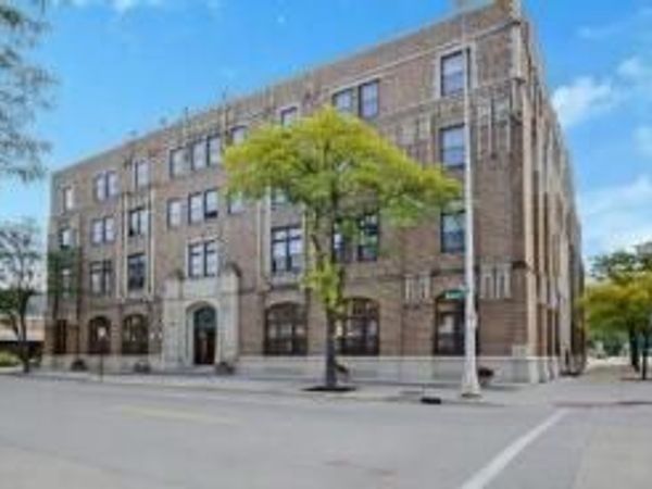 297 W Clay Avenue, Unit 404, Muskegon, MI 49440