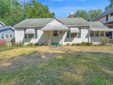 617 Monroe Drive, Raleigh, NC 27604