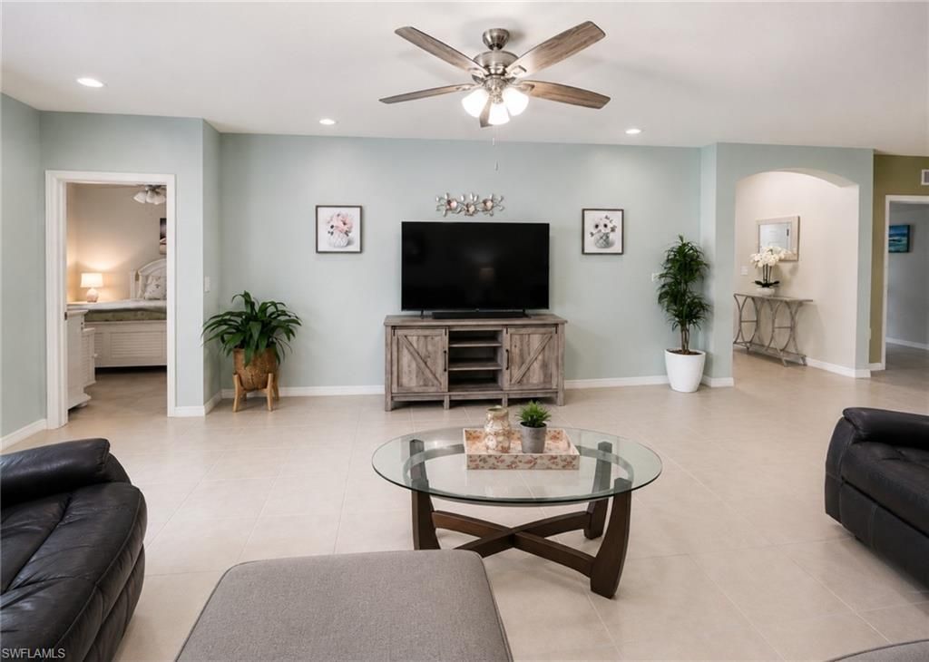 10716 Crossback Ln, Lehigh Acres, FL 33936 Photo