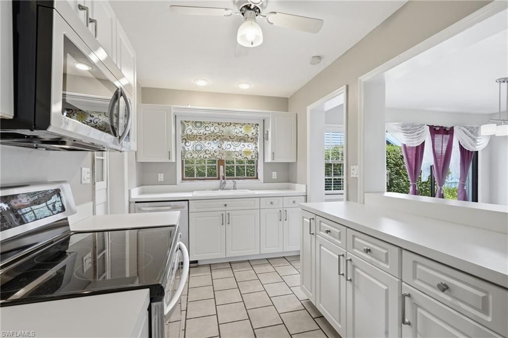 1421 Olmeda Way , Fort Myers, FL 33901 Photo