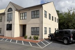 1 Carriage Lane  photo 4