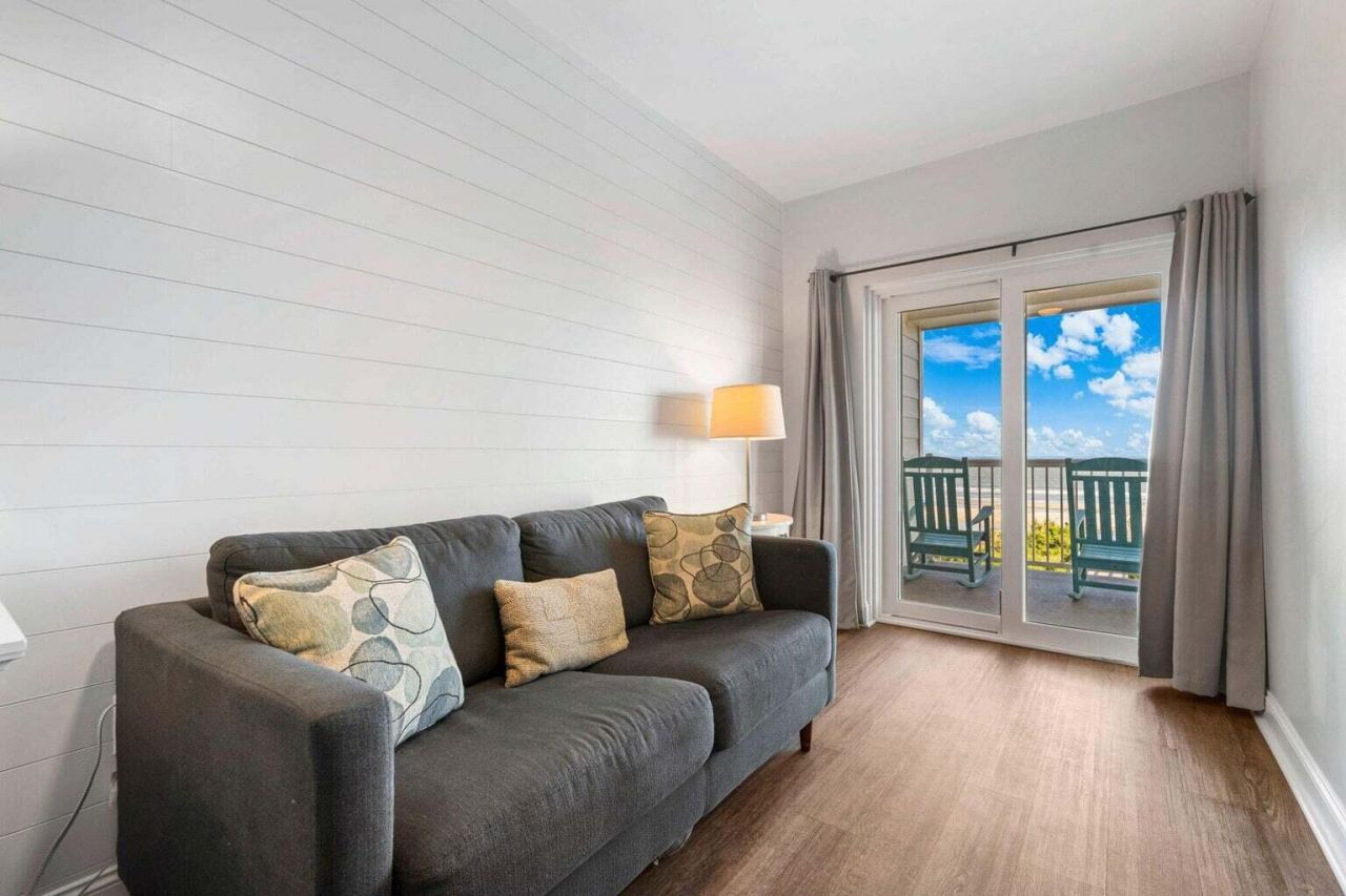 1116 Ocean Boulevard  Photo 44