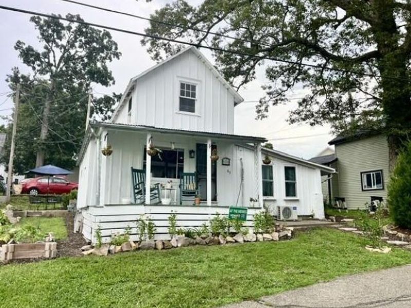63 Eleventh Street , Lancaster, OH 43130 Photo 3