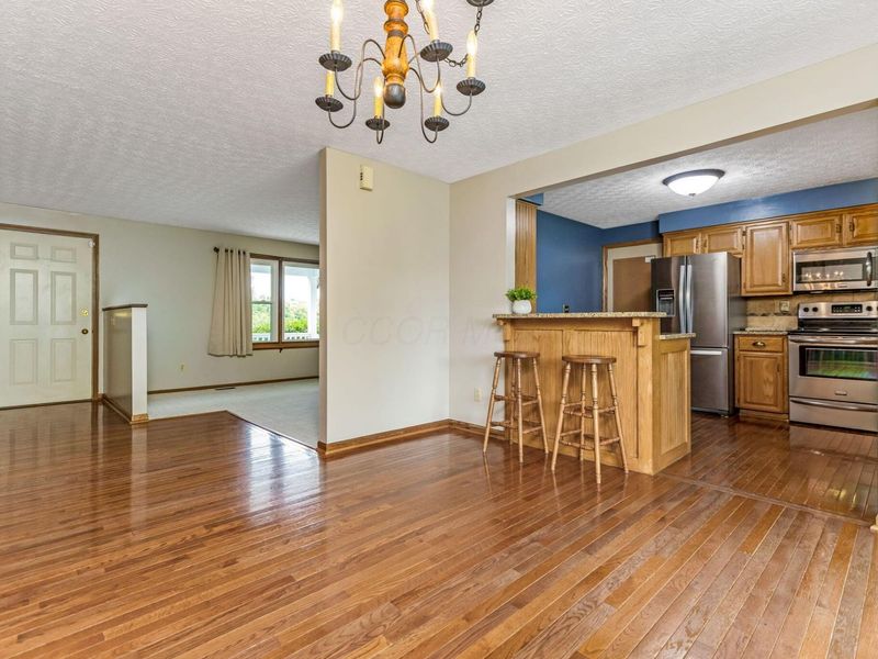 4465 Pine Hills Court NW, Carroll, OH 43112 Photo 11