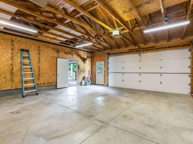 4465 Pine Hills Court NW, Carroll, OH 43112 Photo 47