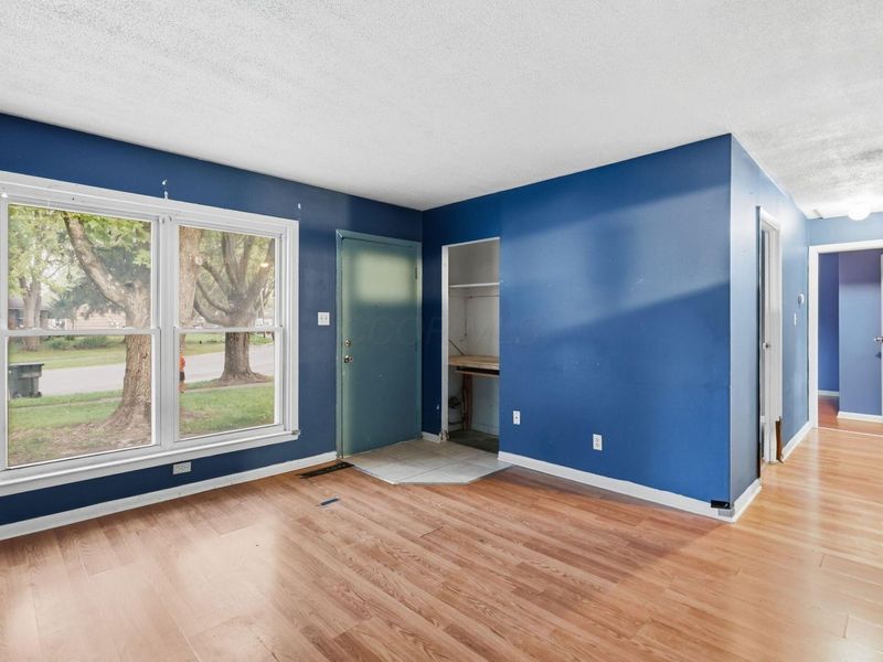 1731 Burlington Avenue, Columbus, OH 43227 Photo 10