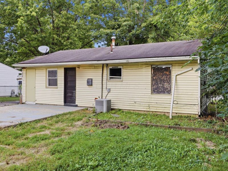 1731 Burlington Avenue, Columbus, OH 43227 Photo 16