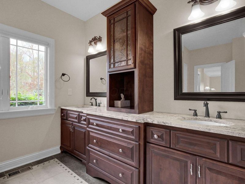 1551 Riverwood Lane, Powell, OH 43065 Photo 36