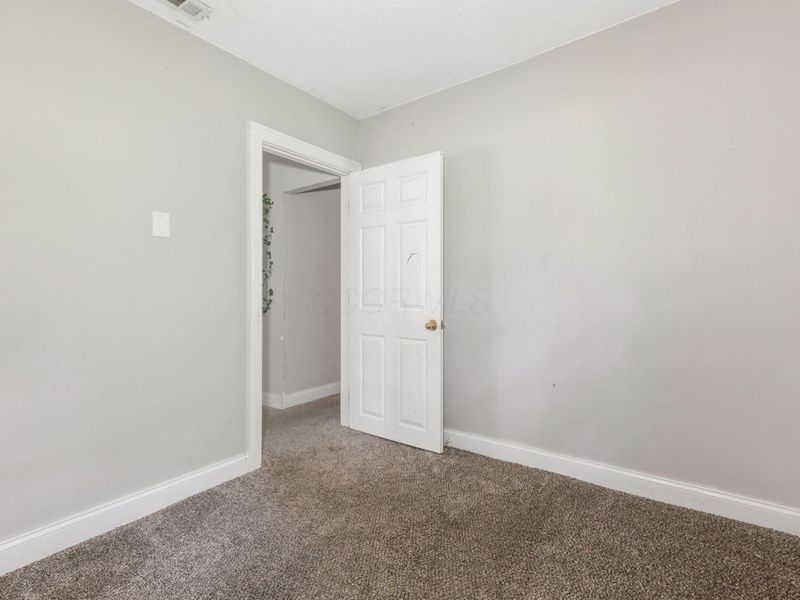 8781 Lancaster Thornville Road NE, Pleasantville, OH 43148 Photo 10