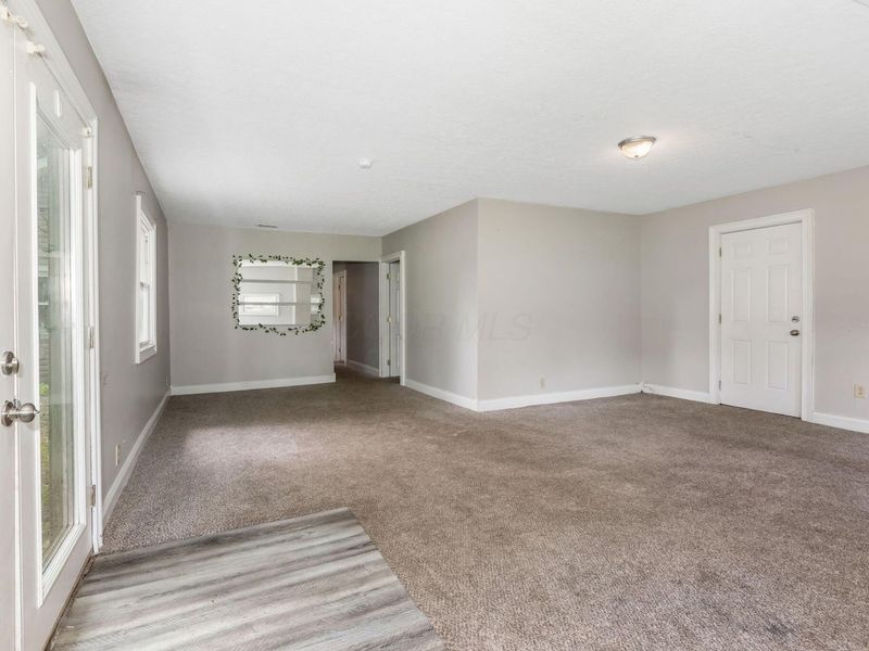 8781 Lancaster Thornville Road NE, Pleasantville, OH 43148 Photo 12