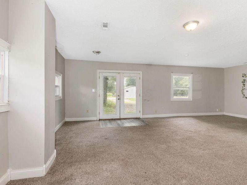 8781 Lancaster Thornville Road NE, Pleasantville, OH 43148 Photo 13
