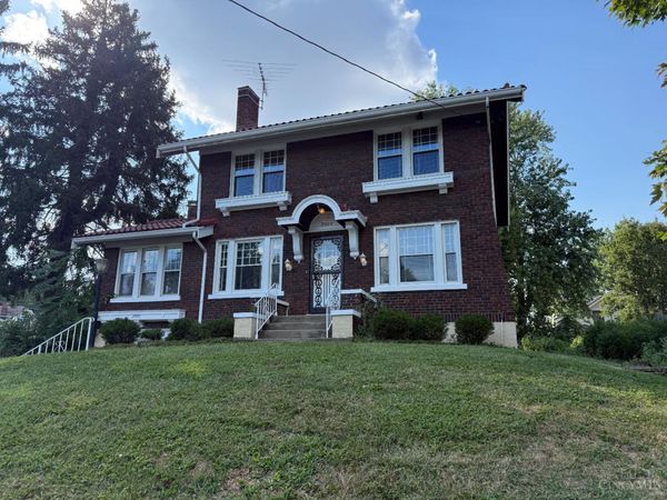 3600 Erie Avenue, Cincinnati, OH 45208
