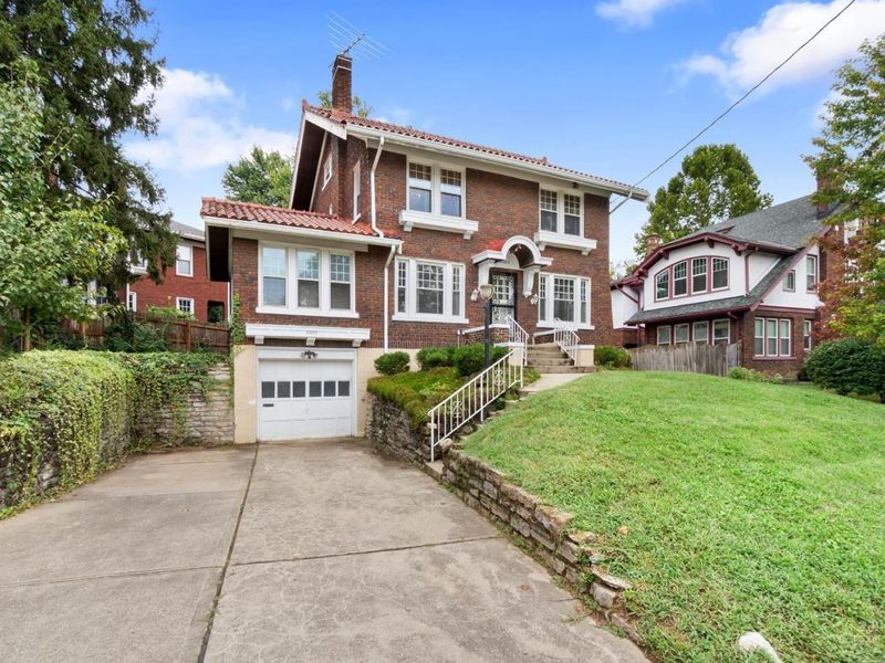 3600 Erie Avenue, Cincinnati, OH 45208 Photo 2